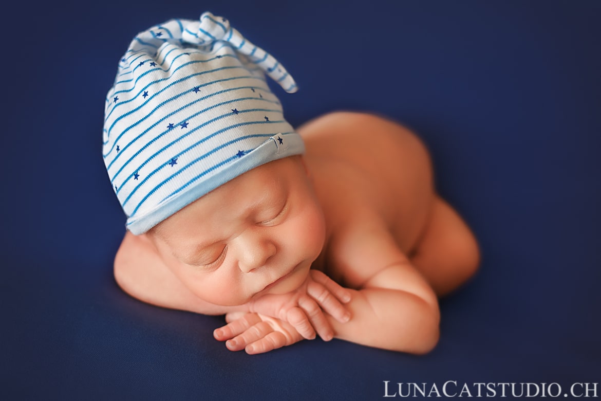 Photo bébé 1 mois : Alexandre - Photographe Lausanne LunaCat